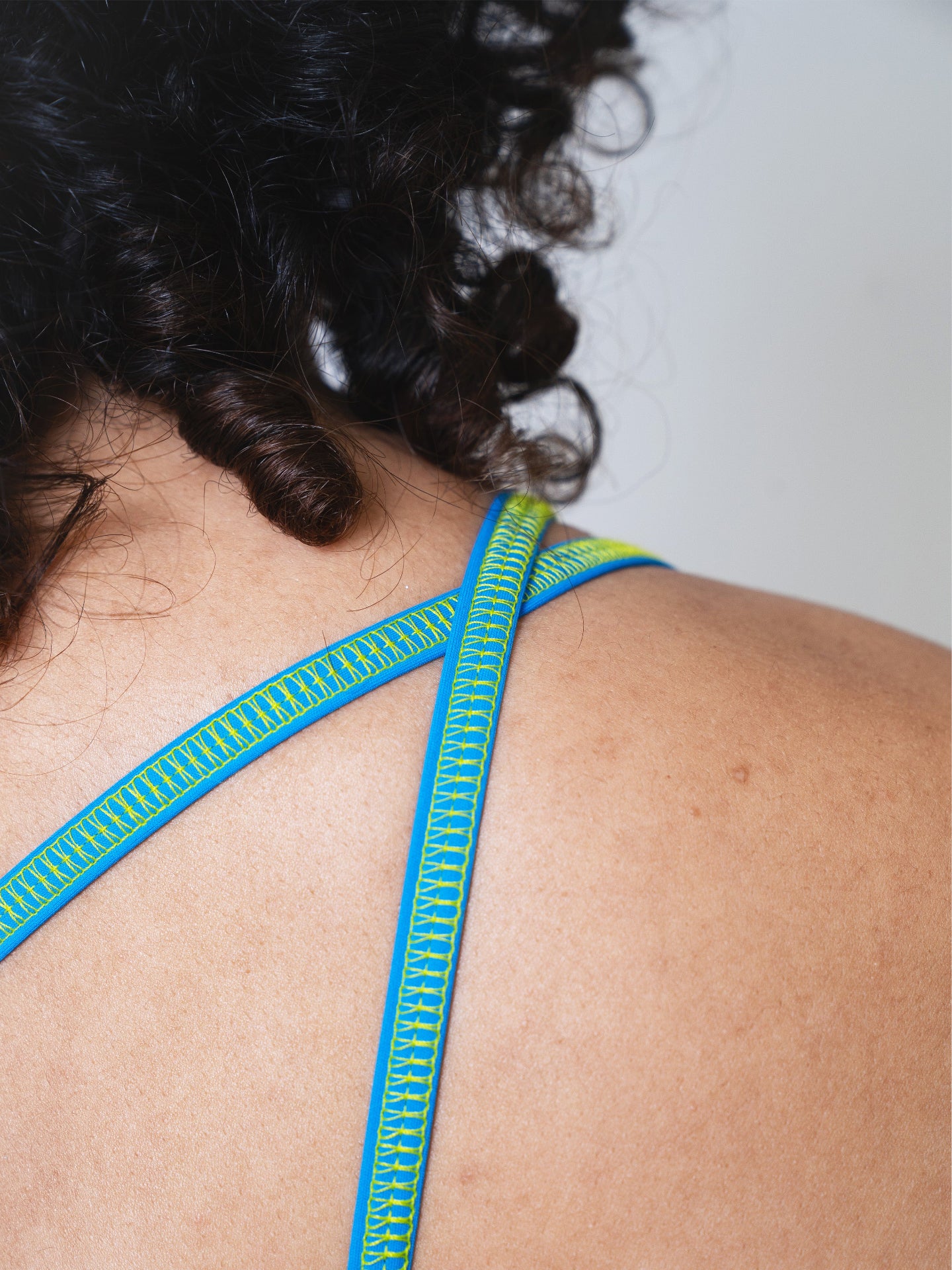Duo-Tone Hybrid Singlet